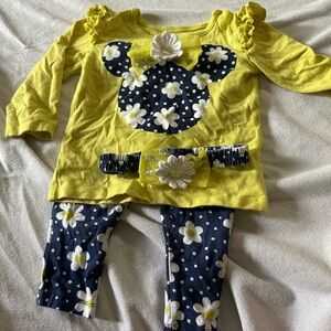 Mini Mouse floral outfit with matching bow